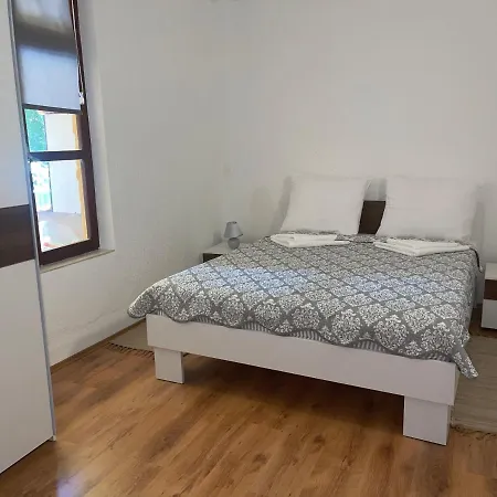 A6 Apartmán