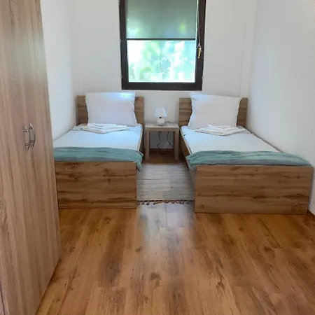 A6 * Liznjan